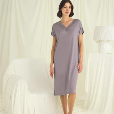 Arias Closet Yakası Dantelli Kısa Kollu Gecelik