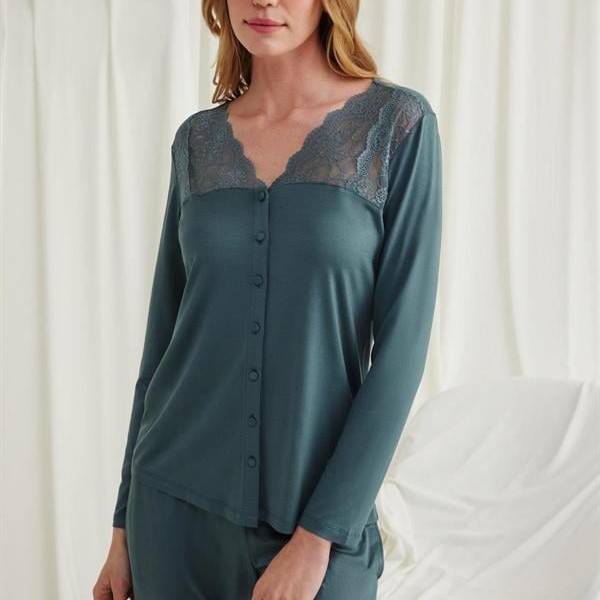 Arias Closet Yakası Omzu Ve Paçası Dantelli Boydan Düğmeli Pijama Takımı