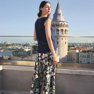 Arias Closet Yaprak Desenli Ve Dantelli 3'Lü Pijama Takımı