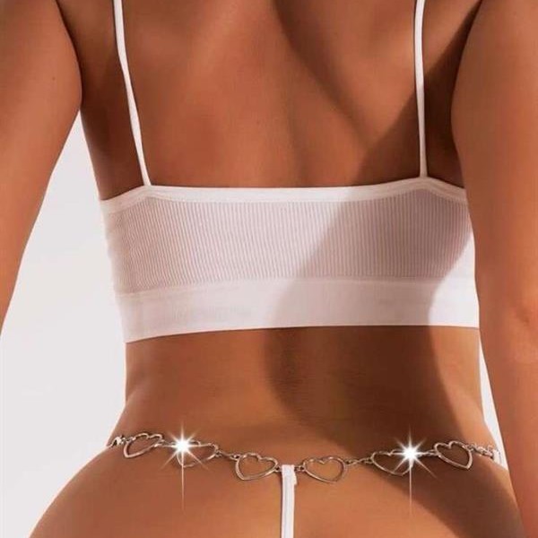 Arias Closet Zincir Kalp Detaylı Fantezi Beyaz String Tanga