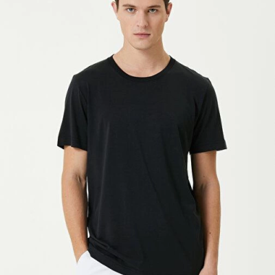 Basic Bisiklet Yaka Regular T-Shirt - Siyah -