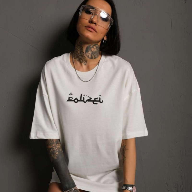 Bisiklet Yakalı Sırt Baskılı Oversize T-Shirt - Beyaz -