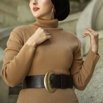 Boğazlı Uzun Fitilli Triko Dokuma Elbise - Kahverengi