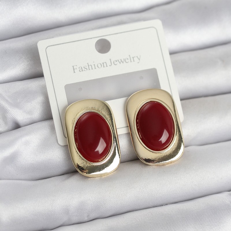 Bordo Renk Kare Model Vintage Kadın Küpe