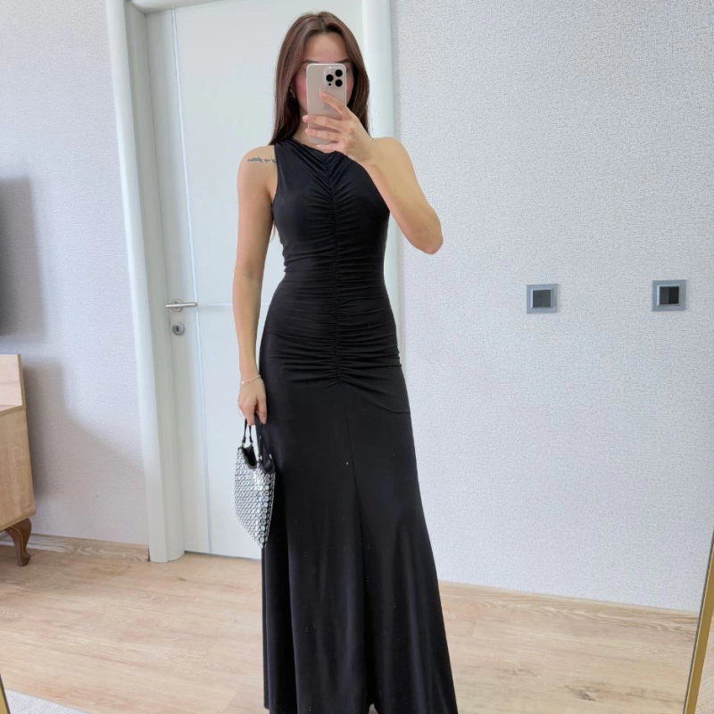 Bürümcük Kumaşlı İçi Astarlı Üzgülü Kolsuz Büzgülü Uzun Elbise - Siyah -