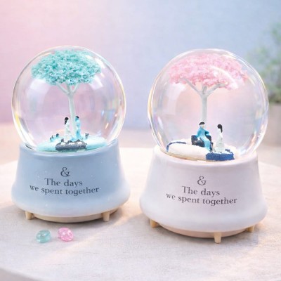 Büyük Boy Müzikli Romantik Çiftler Temalı Kar Küresi