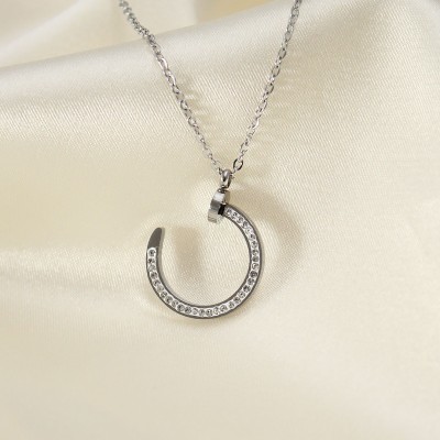 Çelik Silver Renk Zirkon Taşlı Çivi Model Kadın Kolye