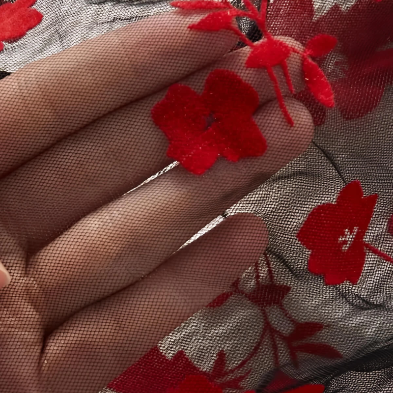 Çiçek Desenli Siyah Transparan Şortlu Gecelik TM1377 Siyah