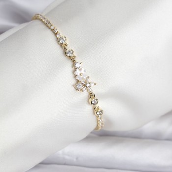 Çiçekli Model Zirkon Taşlı Gold Renk Su Yolu Kadın Bileklik