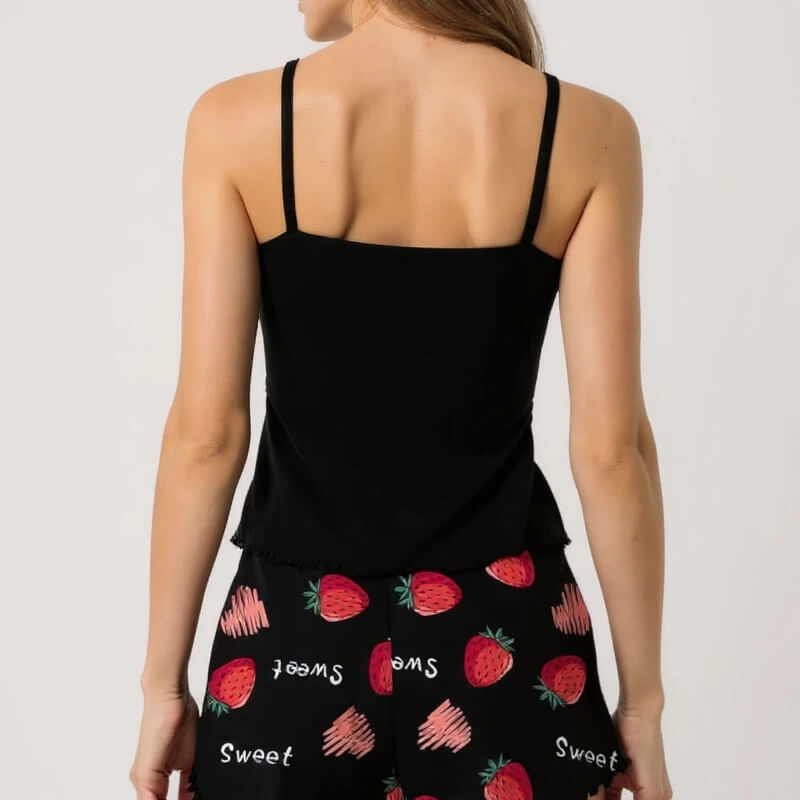 Çilek Baskılı Siyah Askılı Şortlu Pijama Takımı