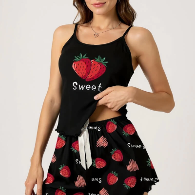 Çilek Baskılı Siyah Askılı Şortlu Pijama Takımı Siyah