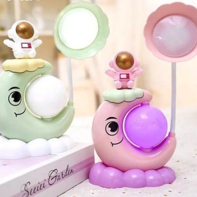 Çocuk Odası Ay ve Astronot Desenli Gece Lambası