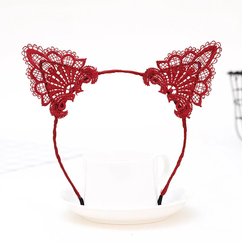 Dantelli Kırmızı Kedi Tacı - Vintage Tarz Dantel Kedi Kulak