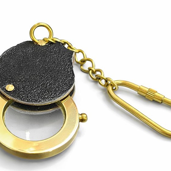 Deri Detaylı Pirinç Büyüteç Anahtarlık 