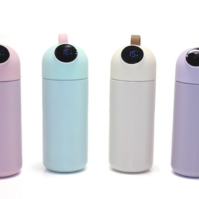 Dijital Göstergeli Termos 