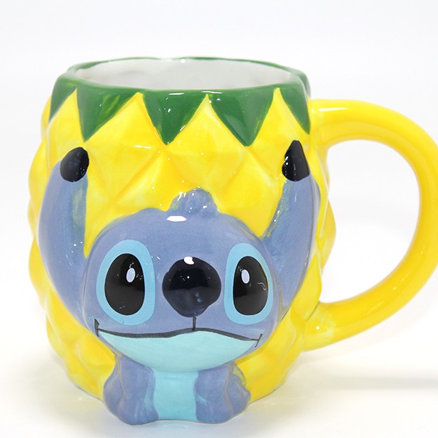 Disney Stitch Ananas Tasarımlı Kabartmalı Kupa Bardak 