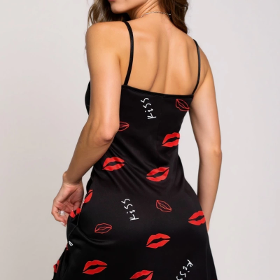 Dudak Desenli Siyah Askılı Gecelik Siyah