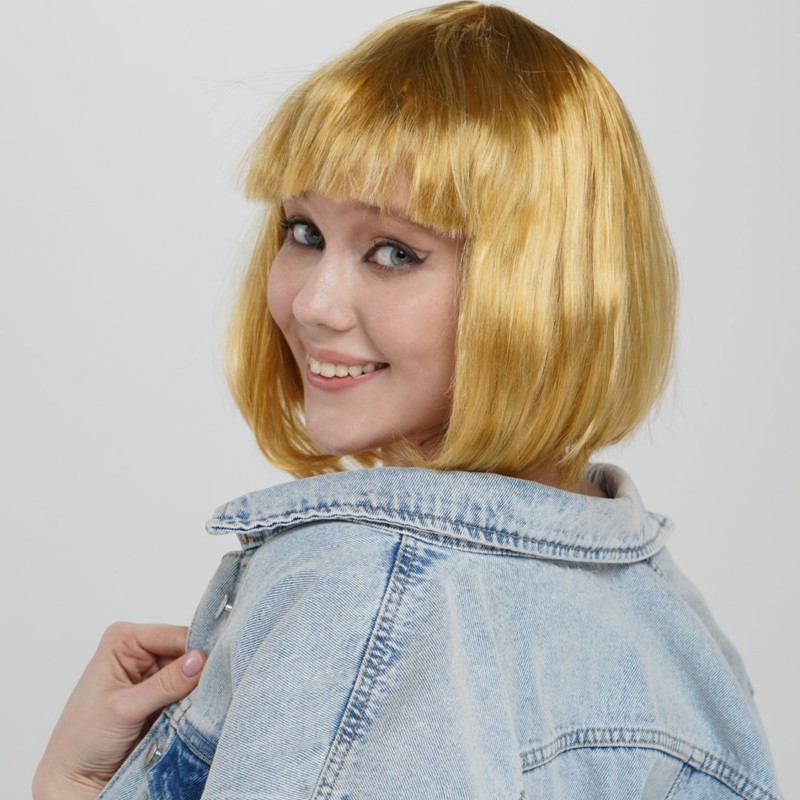 Düz Kesim Küt Parti Peruğu Altın Renk
