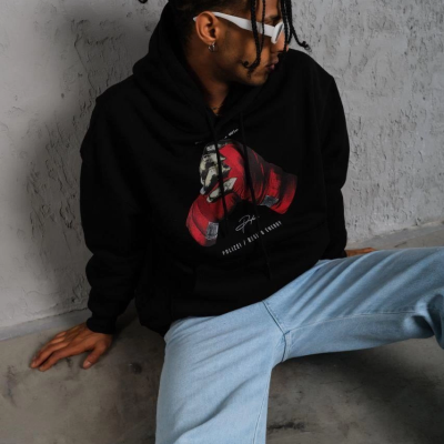 Eldiven Baskılı Kapüşonlu Sweat - Siyah -