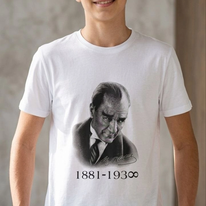 Erkek Çocuk Atatürk Baskılı Tişört Kısa Kollu Bisiklet Yaka T-Shirt - Beyaz
