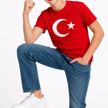 Erkek Çocuk Tişört Bisiklet Yaka Ay Yıldız Bayrak Baskılı T-Shirt - Kırmızı