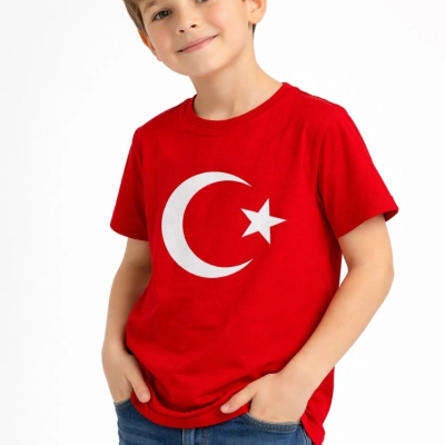 Erkek Çocuk Tişört Bisiklet Yaka Ay Yıldız Bayrak Baskılı T-Shirt - Kırmızı