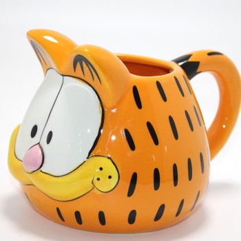 Garfield Kabartmalı Kupa Bardak 