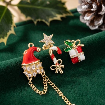 Gold Noel Baba Şapkalı Zirkon Taşlı Yılbaşı Küpe