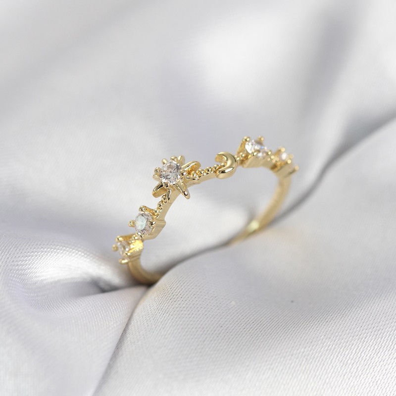 Gold Renk Gece Temalı Zirkon Taşlı Kadın Yüzük