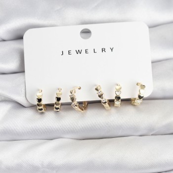 Gold Renk Pirinç Minimal Kalp Detaylı Kadın Küpe Seti