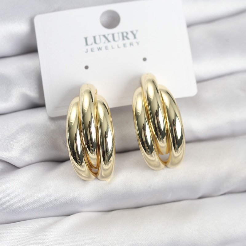 Gold Renk Pirinç Yarım Halka Model Kadın Küpe