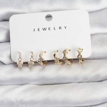 Gold Renk Pirinç Yıldız Modelli Kadın Küpe Seti