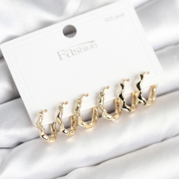 Gold Renk Pirinç Zikzak Model 925 Ayar Gümüş Çivili Kadın Küpe Seti