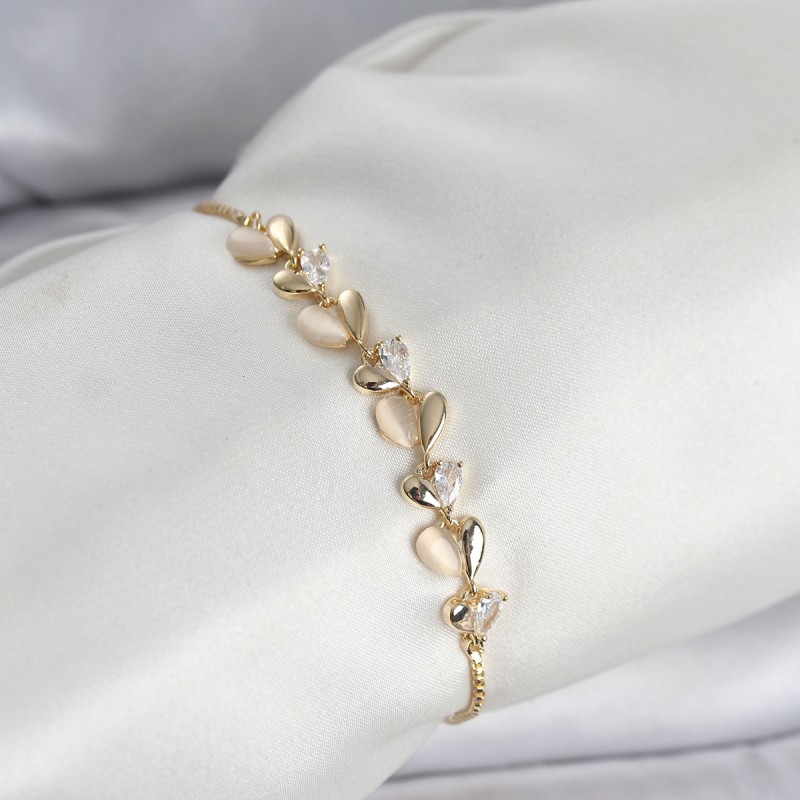 Gold Renk Zirkon Taşlı Sıralı Damla Model Asansörlü Kadın Bileklik