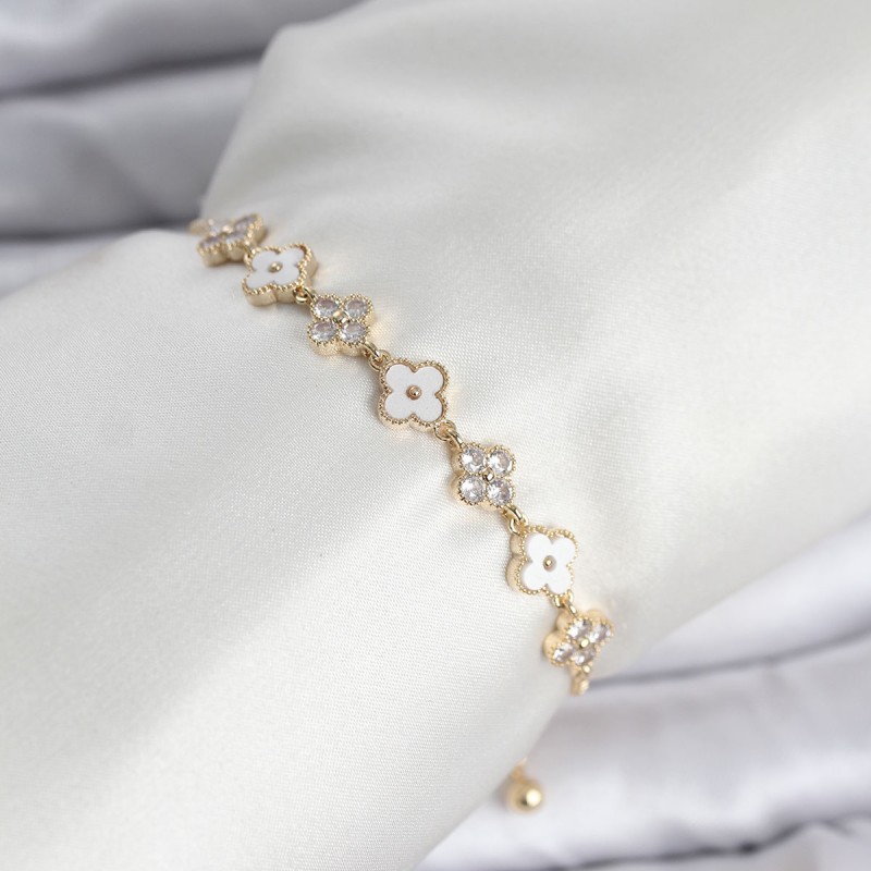 Gold Renk Zirkon Taşlı Sıralı Yonca Model Asansörlü Kadın Bileklik