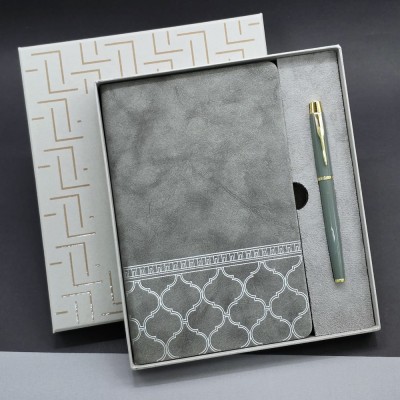 Gri Renk Defter Ve Metal Roller Kalem Seti