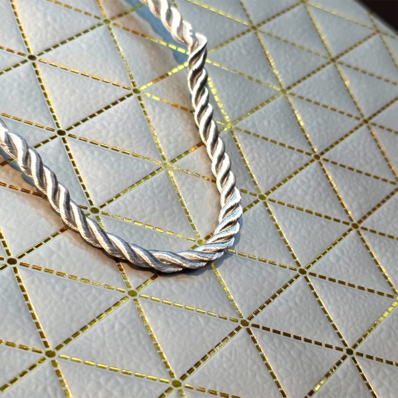 Gümüş Geometrik Desenli Büyük Boy Karton Hediye Çantası 