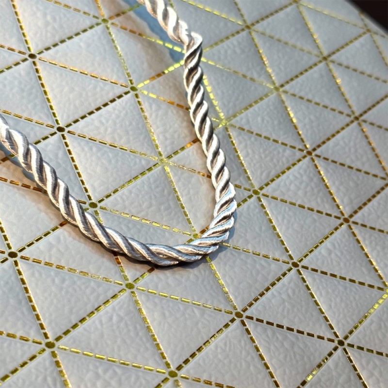 Gümüş Geometrik Desenli Mini Boy Karton Hediye Çantası 