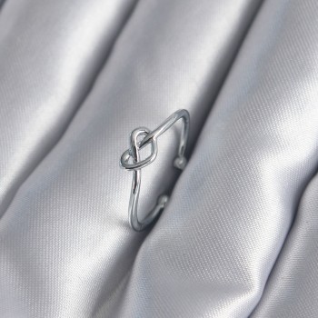 Gümüş Renk Düğüm Kalp Model Kadın Yüzük