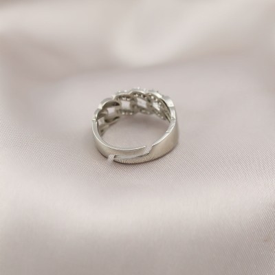 Gümüş Renk Metal Zincir Model Taşlı Kadın Yüzük