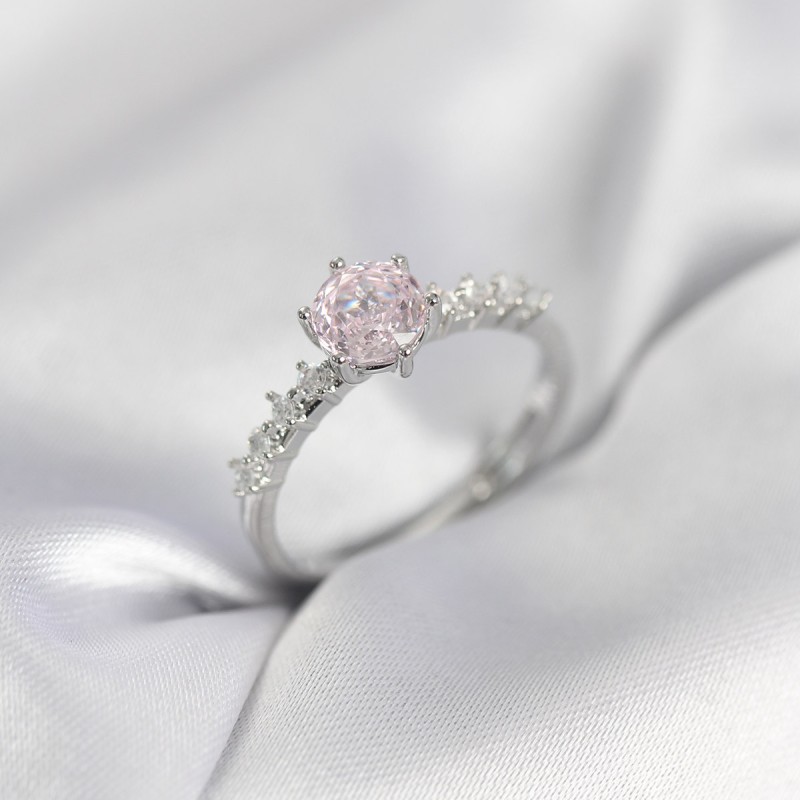 Gümüş Renk Pembe Tek Taş Model Zirkon Taşlı Kadın Yüzük