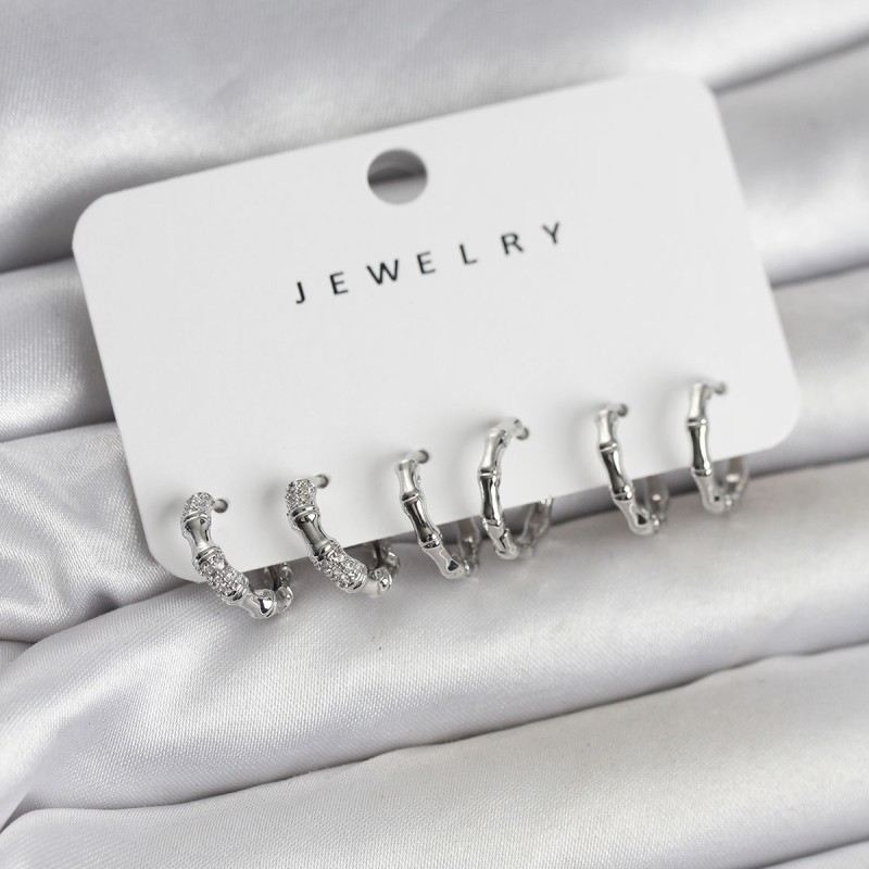 Gümüş Renk Pirinç Kemik Model 3 Çift Kadın Küpe Seti