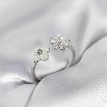Gümüş Renk Sedefli Çiçek Model Kadın Yüzük