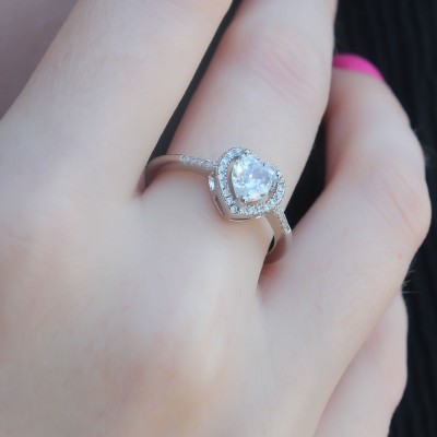 Gümüş Renk Zirkon Taşlı Kalp Model Charm Pirinç Kadın Yüzük