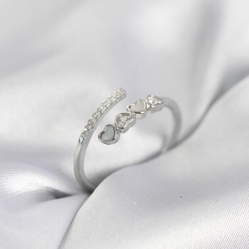 Gümüş Renk Zirkon Taşlı Minimal Kalp Model Kadın Yüzük