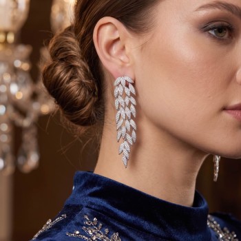 Gümüş Renk Zirkon Taşlı Sarmaşık Yaprak Model Kadın Abiye Küpe