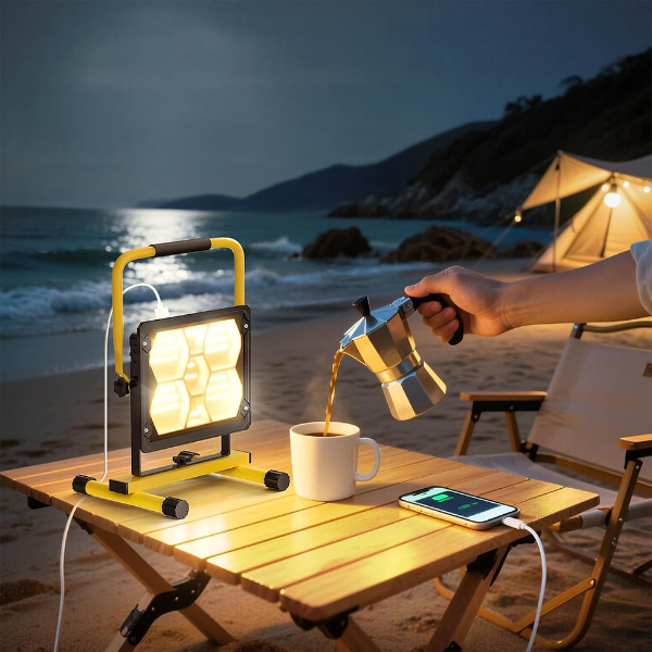 Güneş Enerjili 400 Ledli Powerbank Projektör Güneş Enerjili 400 Ledli Powerbank Projektör