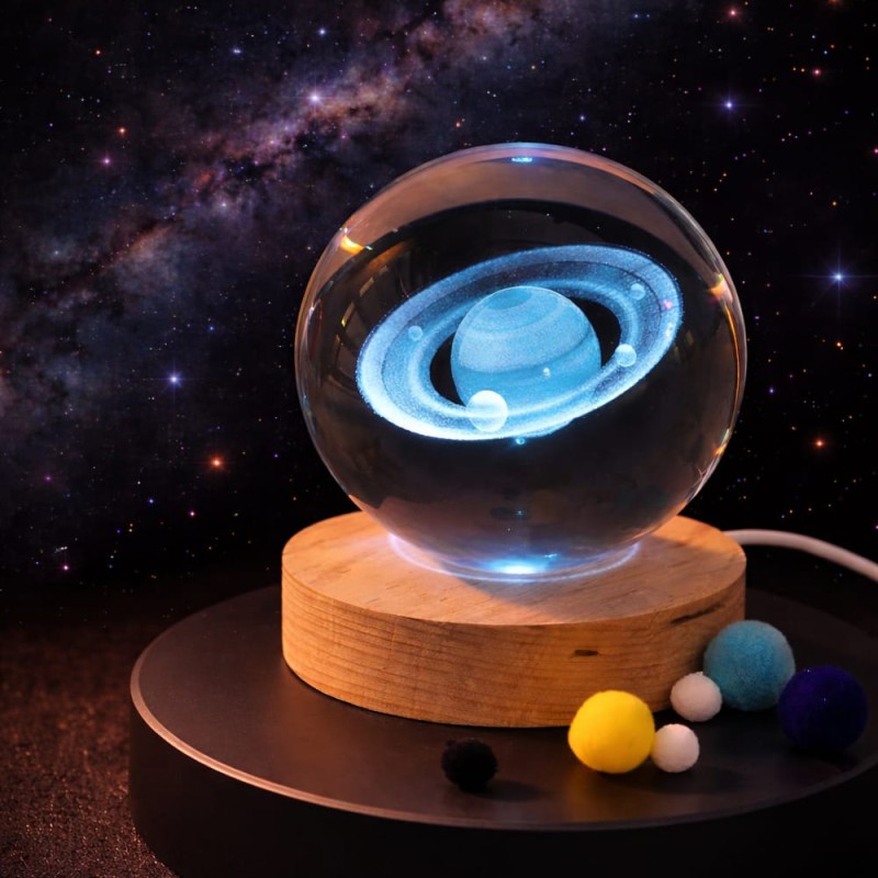 Işıklı Satürn Gezegen Tasarımlı Cam Küre Ve Kristal Anahtarlık Hediye Seti 