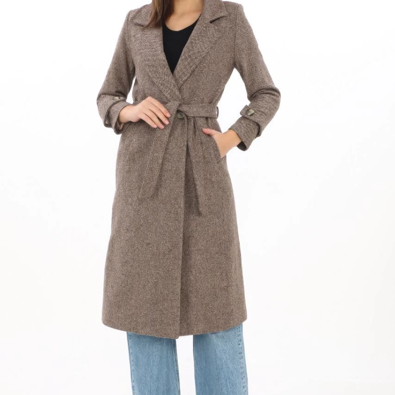 Kadın Balık Sırtı Kaşe Kaban Uzun Boy Kruvaze Yaka Kuşaklı Astarlı Tesettür Kaban - Vizon