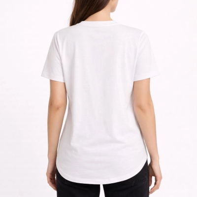 Kadın Basic T-Shirt Kısa Kol Bisiklet Yaka Oval Kesim Tişört - Beyaz